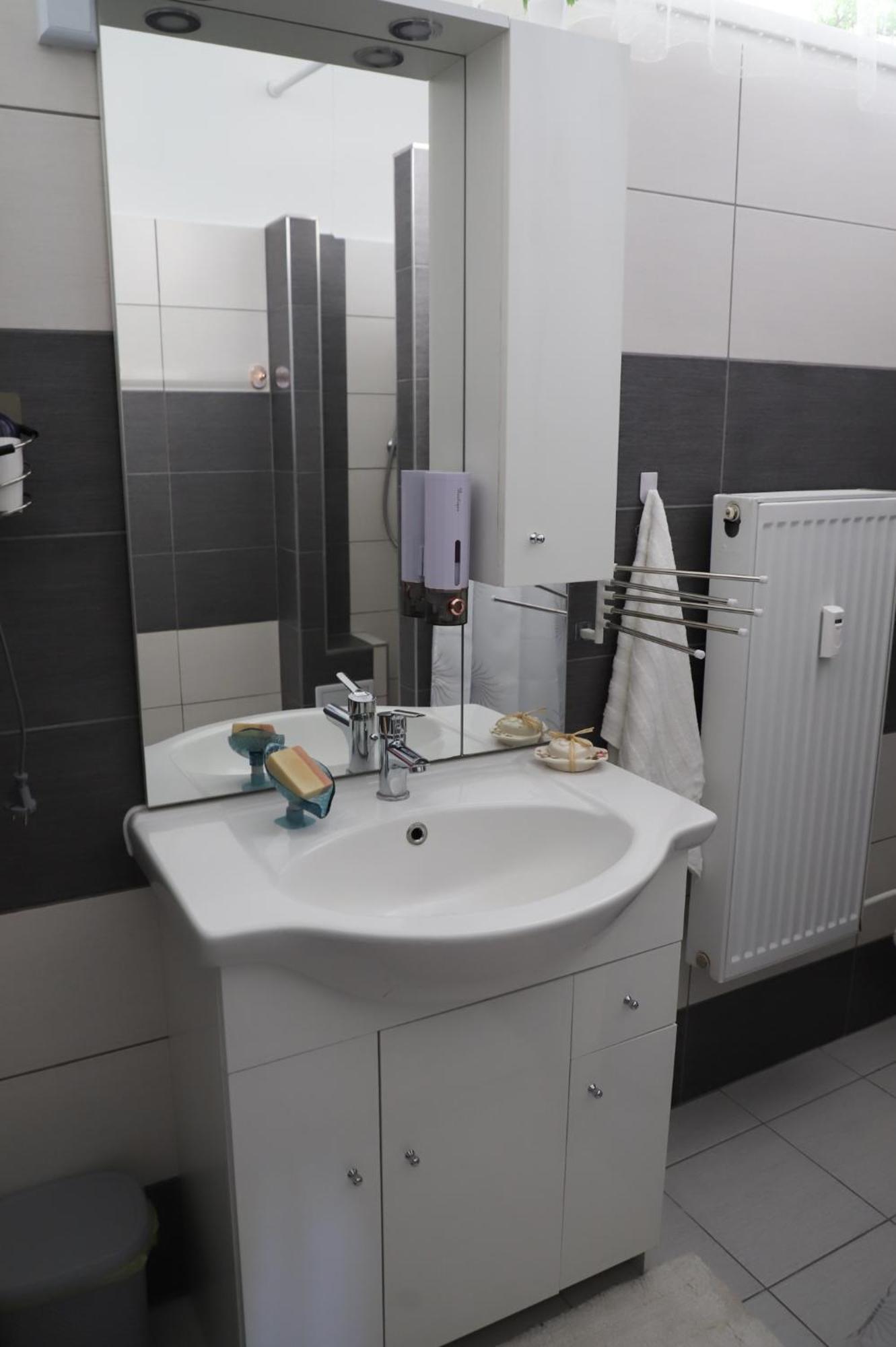 Ueveghid Apartman Sátoraljaújhely エクステリア 写真