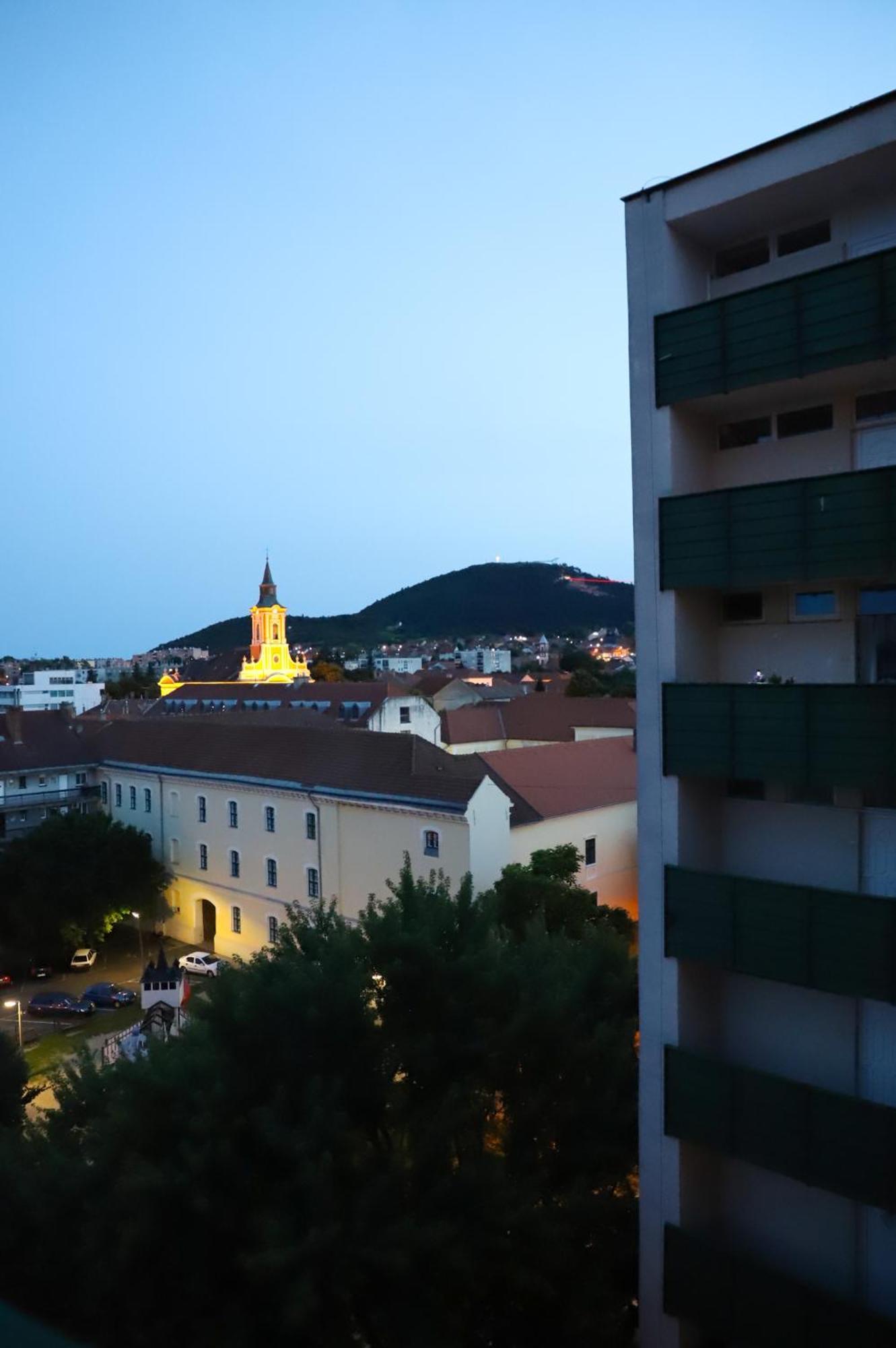 Ueveghid Apartman Sátoraljaújhely エクステリア 写真