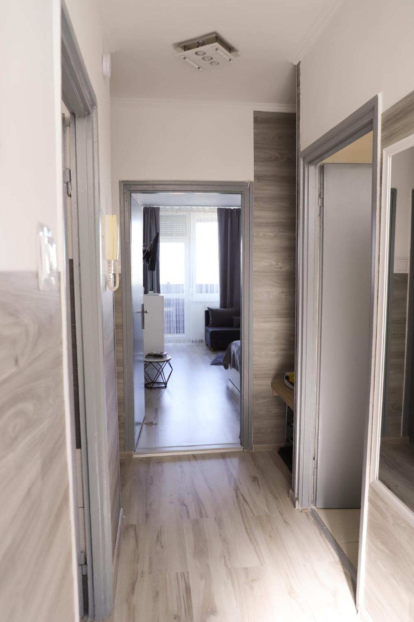 Ueveghid Apartman Sátoraljaújhely エクステリア 写真