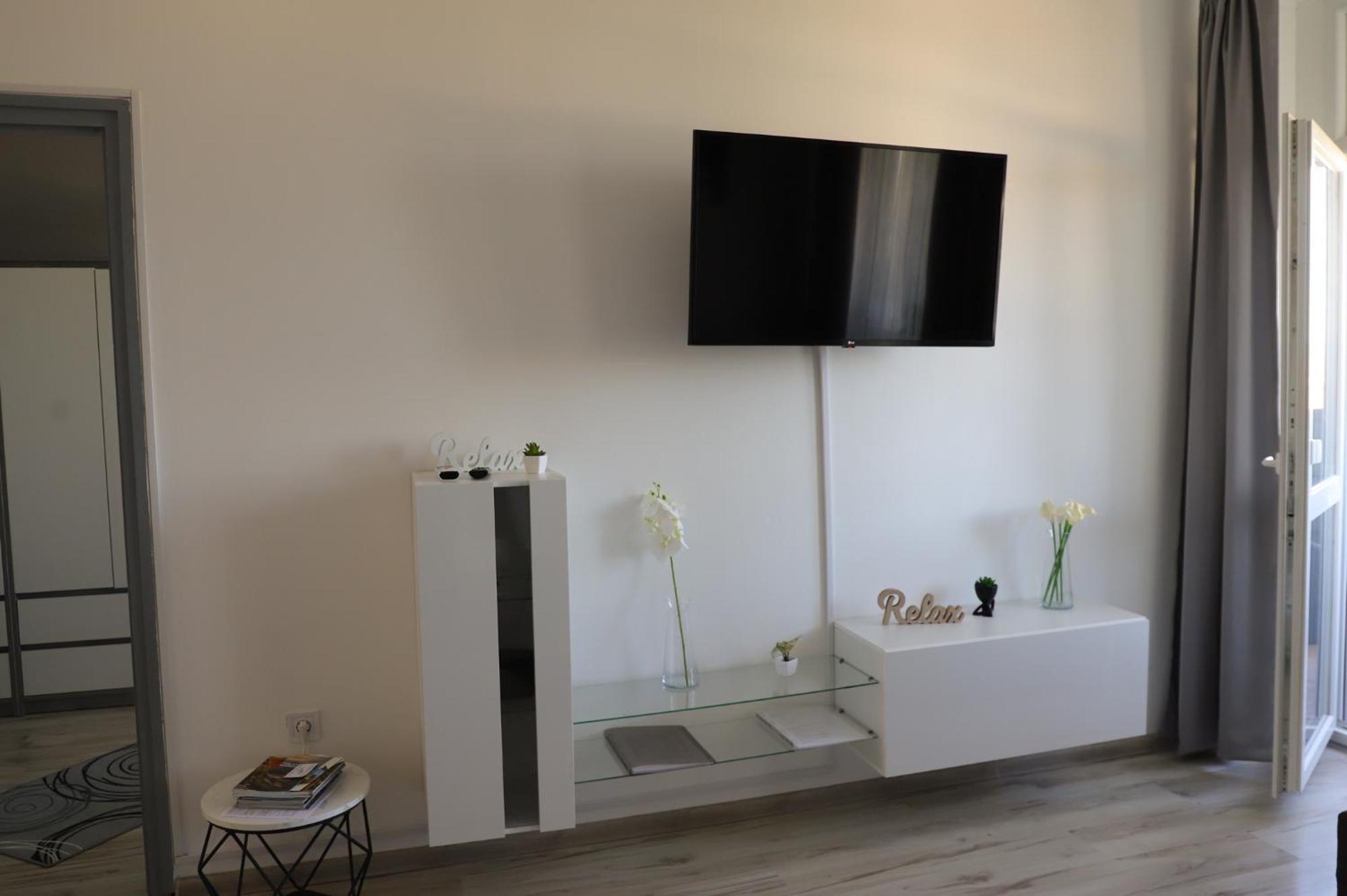 Ueveghid Apartman Sátoraljaújhely エクステリア 写真
